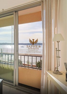 Apartment in Bandol AOC, Var