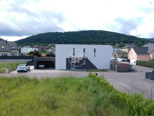 Luxus-Haus in Leymen, Haut-Rhin