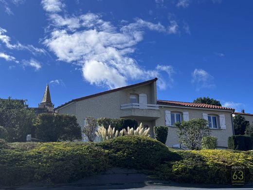 호화 저택 / Orcet, Puy-de-Dôme