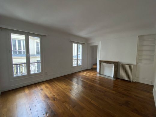 Apartment in La Muette, Auteuil, Porte Dauphine, Paris