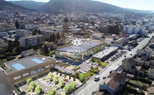 مكتب ﻓﻲ Oyonnax, Ain