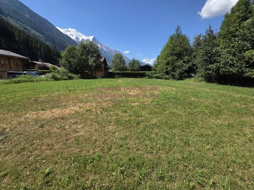 Land in Chamonix, Haute-Savoie