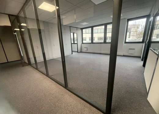 Ufficio a Gennevilliers, Hauts-de-Seine