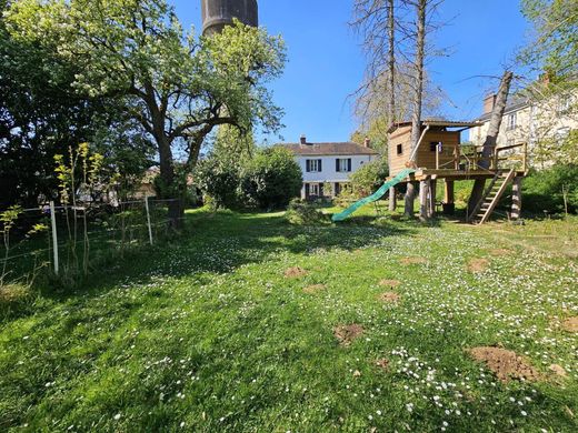 Luxury home in Ury, Seine-et-Marne