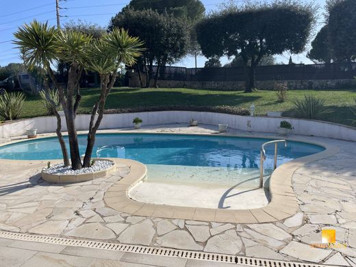 Luxury home in Peymeinade, Alpes-Maritimes