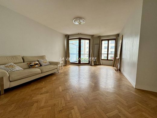 Apartment in Charenton-le-Pont, Val-de-Marne
