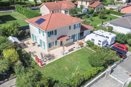 Элитный дом, Collonges, Ain