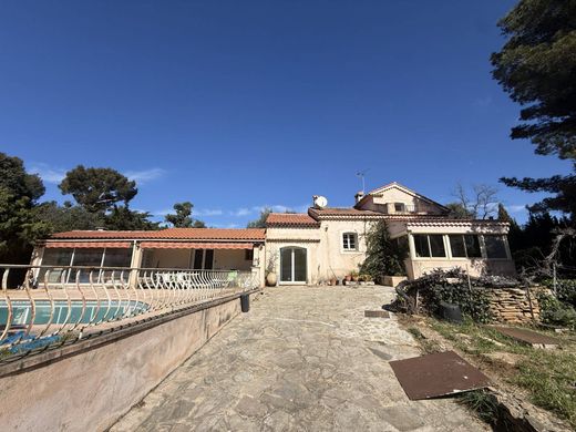 Luksusowy dom w Saint-Cyr-sur-Mer, Var