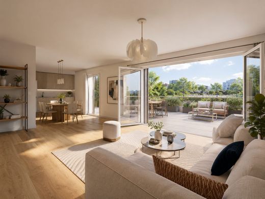 Apartment in Créteil, Val-de-Marne