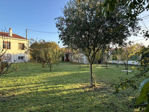 Luxury home in Nieul-sur-Mer, Charente-Maritime