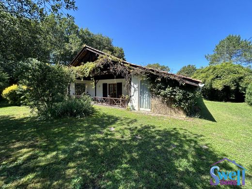 Maison de luxe à Magescq, Landes