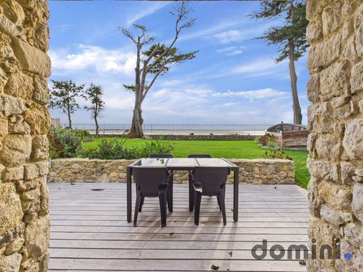 La Guérinière, Vendéeの高級住宅