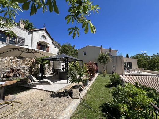 Luxus-Haus in Valensole, Alpes-de-Haute-Provence