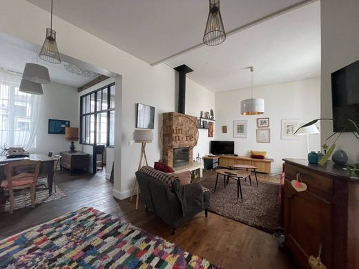 Maison de luxe à Angoulême, Charente