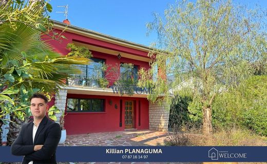 Luxus-Haus in Vendargues, Hérault