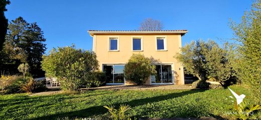 Luxury home in Montmerle-sur-Saône, Ain