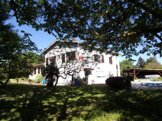 Casa di lusso a Latresne, Gironda