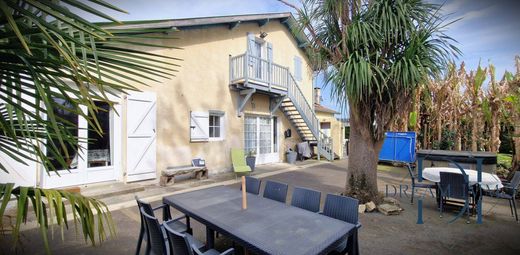 Luxe woning in Saint-Lon-les-Mines, Landes