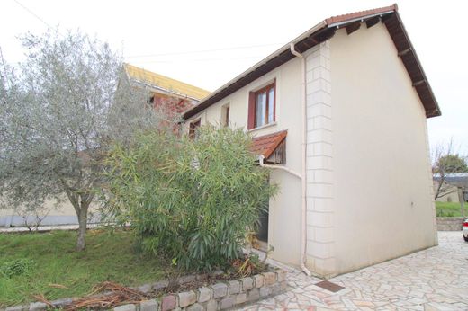 Casa de lujo en Champigny-sur-Marne, Valle de Marne