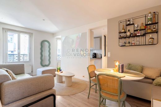 Apartment in Monceau, Courcelles, Ternes, Paris