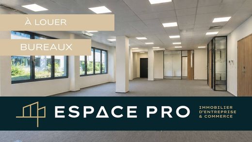 Office in Trouville-sur-Mer, Calvados