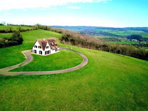 Luxe woning in Pont-d'Ouilly, Calvados