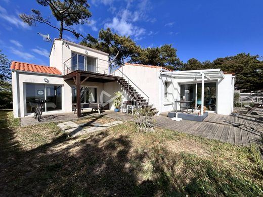 Luksusowy dom w La Tranche-sur-Mer, Vendée
