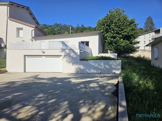 Casa di lusso a Seyssuel, Isère