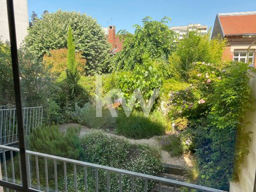 Luxury home in Villejuif, Val-de-Marne