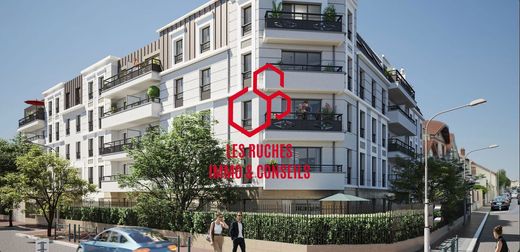 Apartment / Etagenwohnung in Le Perreux-sur-Marne, Val-de-Marne