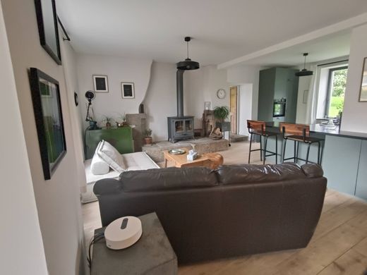 Luxe woning in Landerneau, Finistère