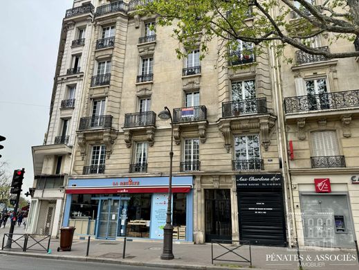 Appartamento a La Muette, Auteuil, Porte Dauphine, Parigi