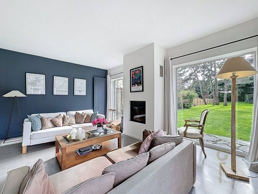 Luxury home in Villeneuve-d'Ascq, North