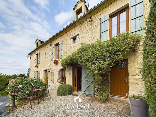 Maison de luxe à Fleury-sur-Orne, Calvados