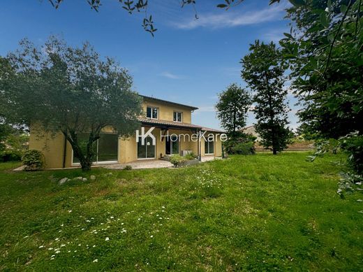 Luxury home in Escalquens, Upper Garonne