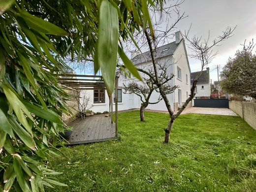 豪宅  Douarnenez, Finistère