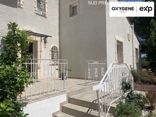 Luxus-Haus in Le Soler, Pyrénées-Orientales