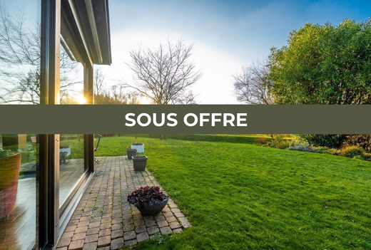 Luxus-Haus in Mont-Saint-Aignan, Seine-Maritime