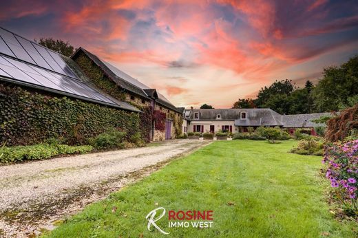 Luxe woning in Château-Gontier, Mayenne