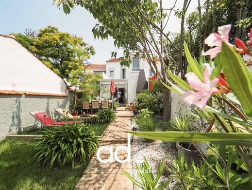 Casa di lusso a La Rochelle, Charente-Maritime