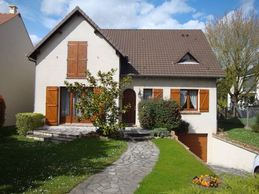 Maison de luxe à La Frette-sur-Seine, Val-d'Oise