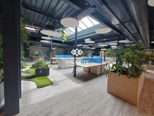 Biuro w Épagny, Haute-Savoie