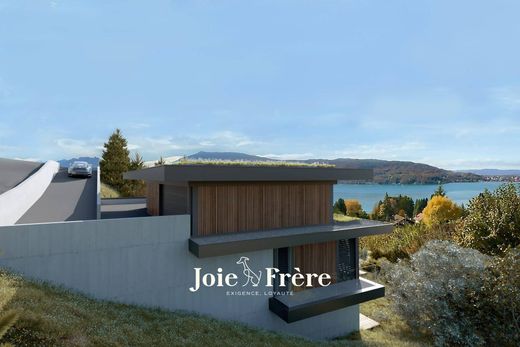 Luxe woning in Veyrier-du-Lac, Haute-Savoie