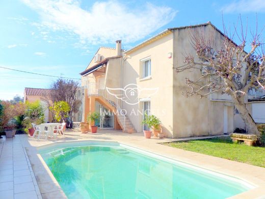 Luxury home in Valergues, Hérault