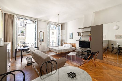 Apartment / Etagenwohnung in Sorbonne, Jardin des Plantes, Saint-Victor, Paris