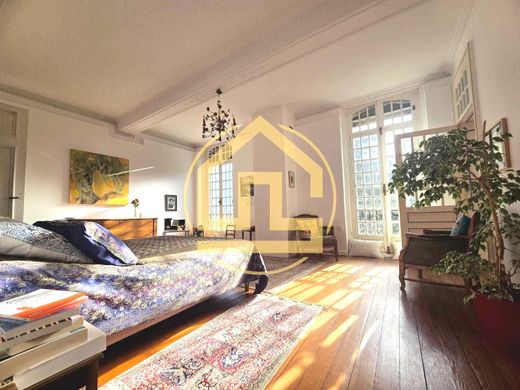 Πολυτελή κατοικία σε Le Quesnoy, North