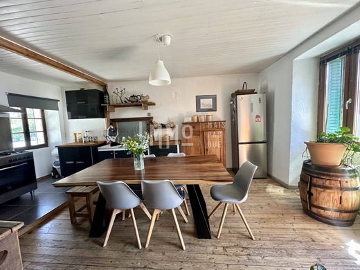 Casa de luxo - La Plagne, Sabóia