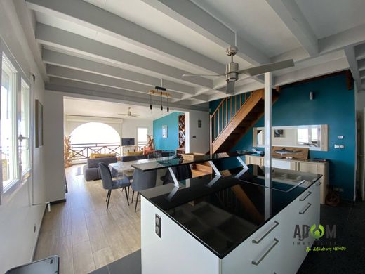 Appartamento a Saint-Leu, Riunione