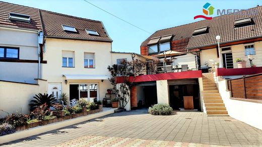 Luxury home in Ittenheim, Bas-Rhin