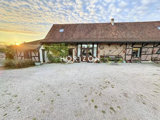 Maison de luxe à Louhans, Saône-et-Loire